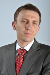 Dr Jarosław Dominiak